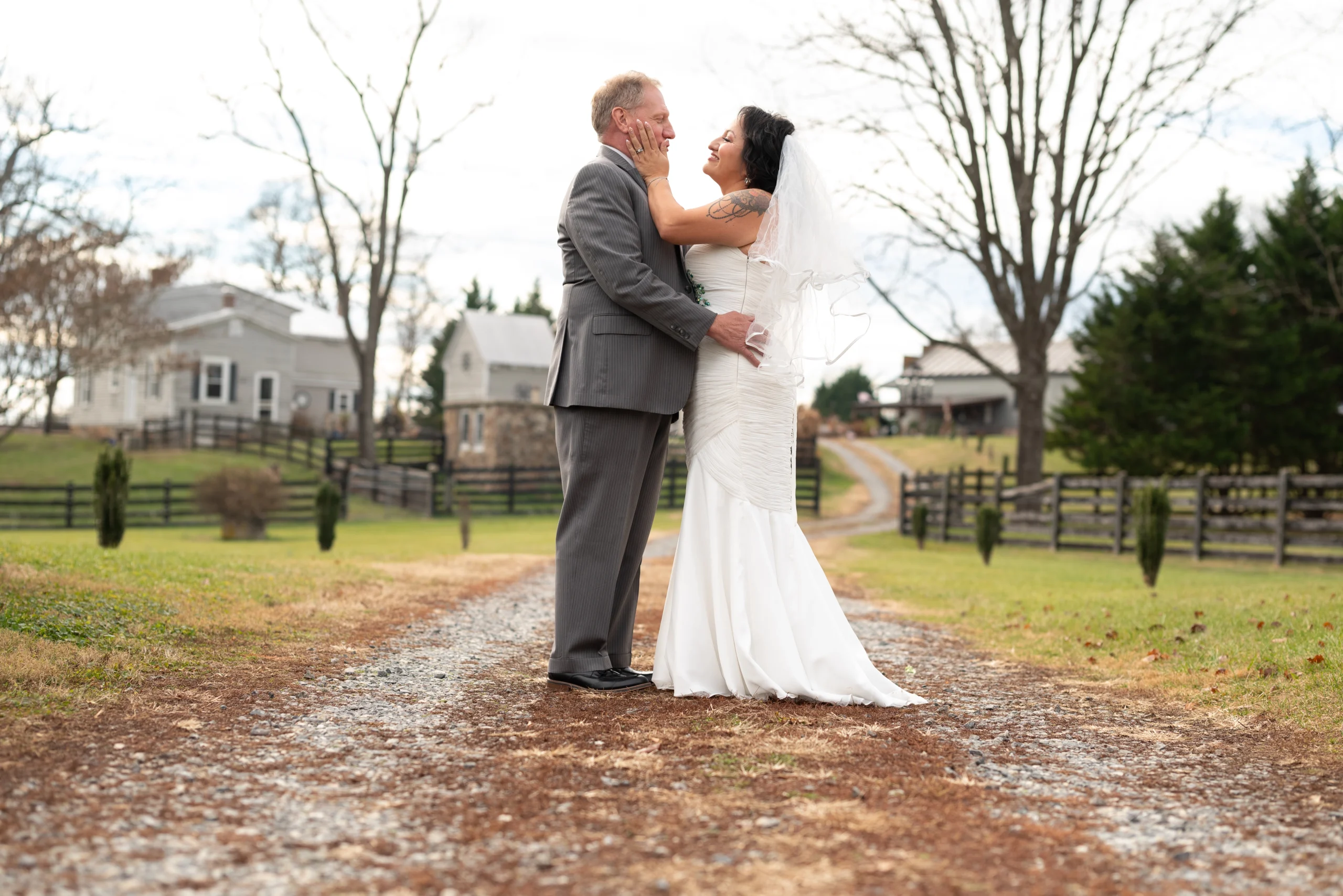 Featured image for “Tie the Knot with Lake Anna’s Scenic Charm”