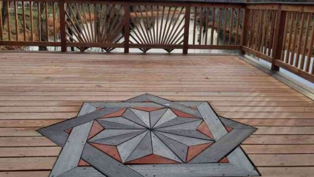 Deck-inlay